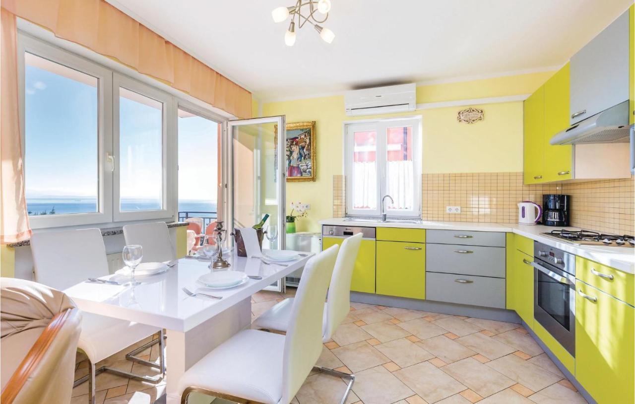 Stunning Apartment In Volosko With House Sea View Eksteriør billede